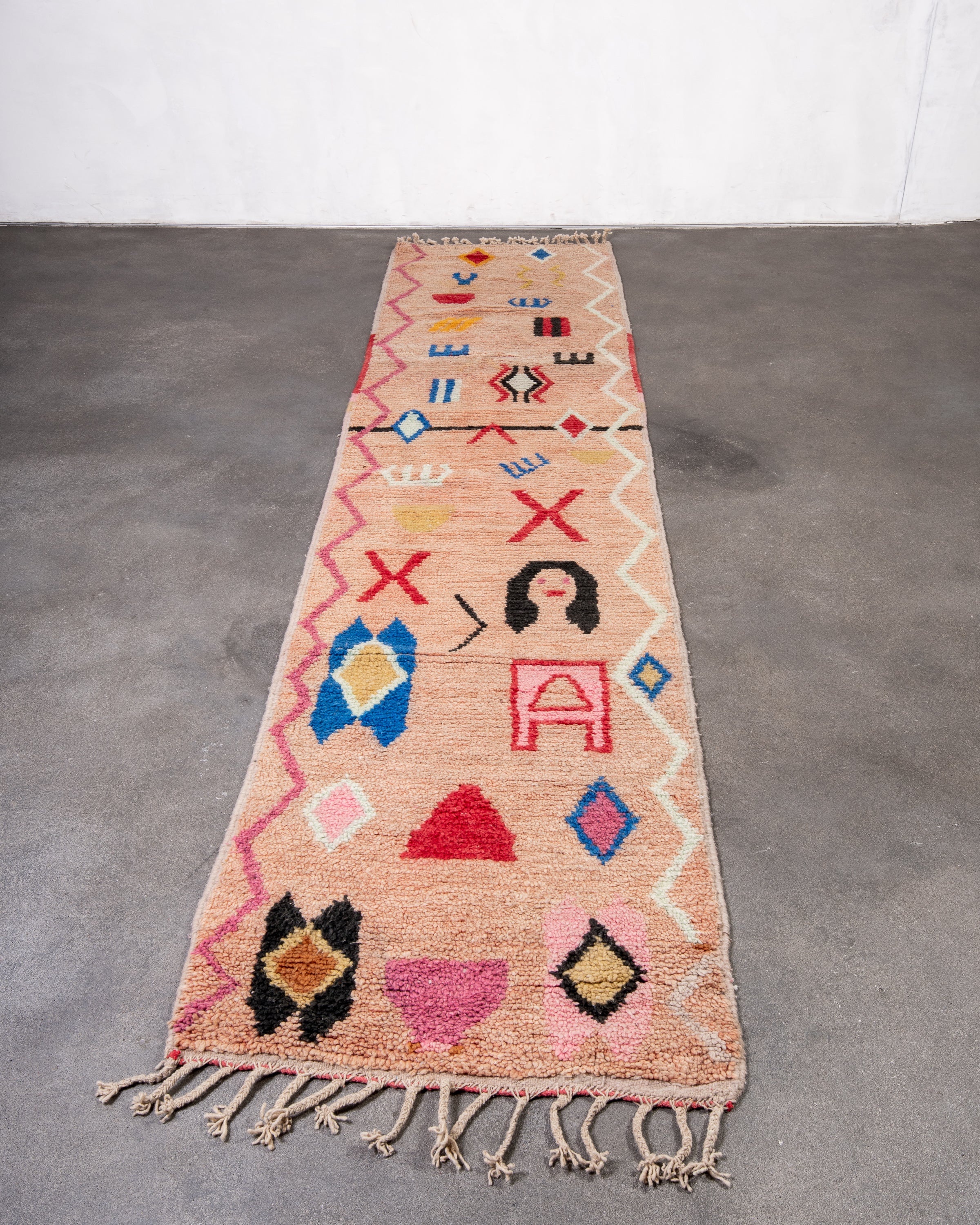 Modern designer handcrafted Berber rug from morocco Boujad with beautiful colors and patterns